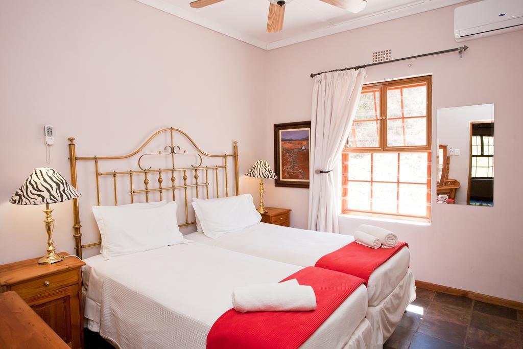 Red Stone Hills Villa Buffelskloof ภายนอก รูปภาพ