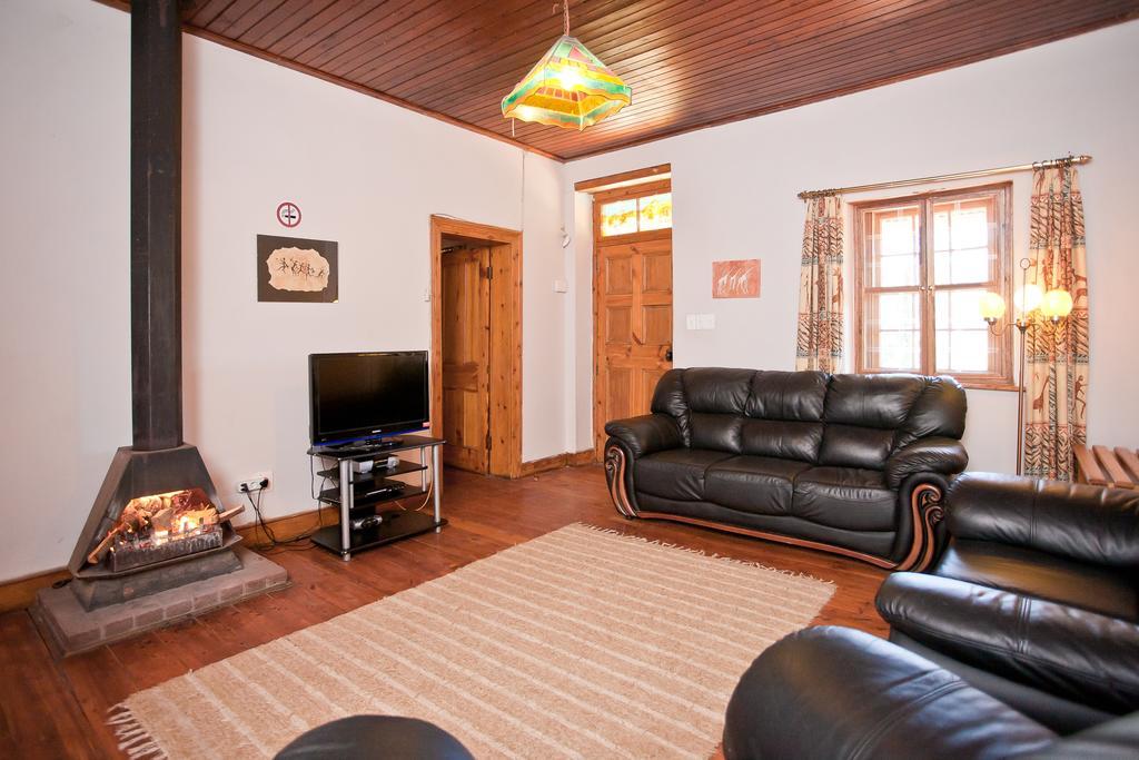 Red Stone Hills Villa Buffelskloof ภายนอก รูปภาพ
